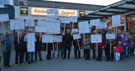 Demonstration in Rödermark gegen den Doppelhaushalt. 24.03.2015