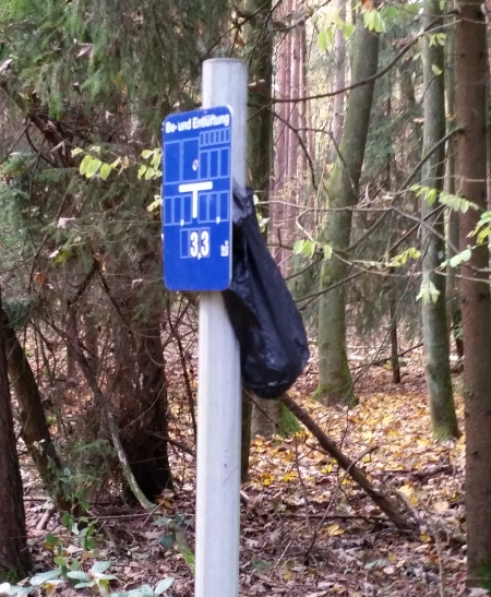 Unser Wald soll schöner werden. Waldacker.