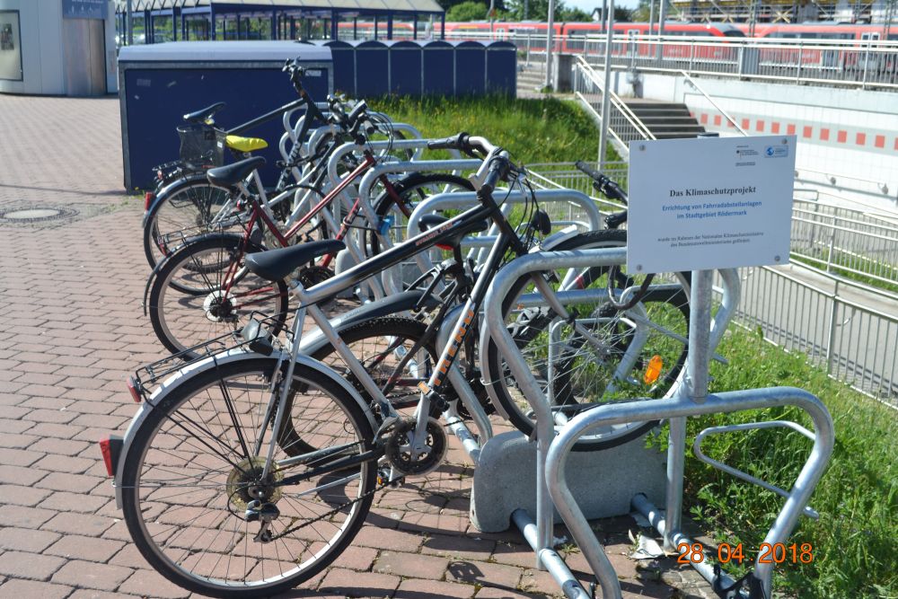 Leihräder. Bahnhof Ober-Roden am 28.04.2018 gegen 11:00h