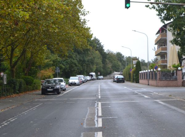 Rodaustraße. Erheblichen Klärungsbedarf.